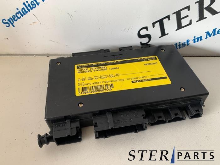 Ordinateur siège d'un Mercedes E-Klasse, Autos : Pièces & Accessoires, Électronique & Câbles, Mercedes-Benz, Utilisé, 3 mois de garantie