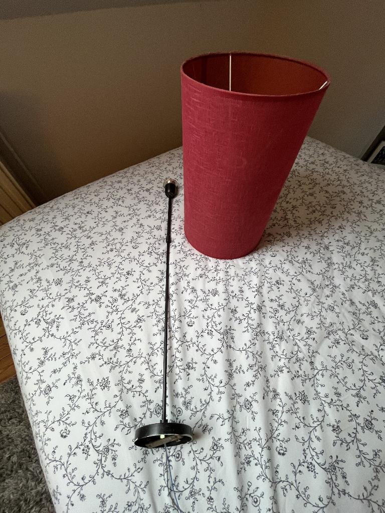 Abat-jour contemporain - Rouge clair - forme tube, Maison & Meubles, Lampes | Abat-jour, Rouge, 25 à 50 cm, Enlèvement, Utilisé