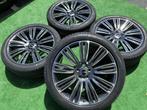 Rare jantes origine Range Rover Sport & vogue 22 + pneus, Autos : Pièces & Accessoires, Pneus & Jantes, Pneu(s)