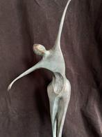 Bronzen abstracte dame, Milo/stempel 57,5 cm zuiver brons, Antiquités & Art, Art | Sculptures & Bois, Enlèvement ou Envoi