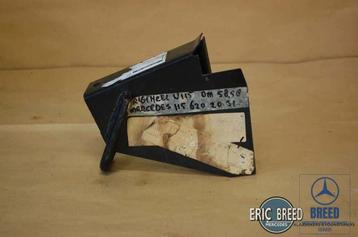 Nieuw: Sleepoog voorkant voor Mercedes W114 W115 (/8) beschikbaar voor biedingen