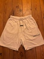 Essentials shorts, Vêtements | Hommes, Pantalons, Enlèvement, Comme neuf
