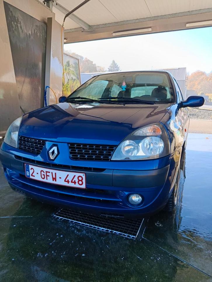 Renault Clio 2 dci, Auto's, Renault, Particulier, Clio, Diesel, Handgeschakeld, Blauw, Zwart, Onderhoudsboekje, Ophalen