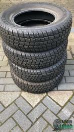 4 x 215-70-15 98S Cooper Weather Master ST/2 Snow Groove Sno, Autos : Pièces & Accessoires, Pneus & Jantes, 15 pouces, -, Pneu(s)