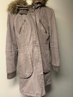 Winterjas 34, Ophalen, Zo goed als nieuw