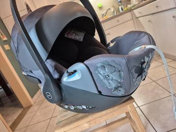 Mooie cybex simply flower maxi cosi beschikbaar voor biedingen