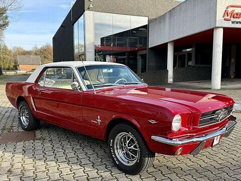 Ford mustang coupe, Auto's, Oldtimers, Particulier, Ford, Benzine, Coupé, Handgeschakeld, Rood