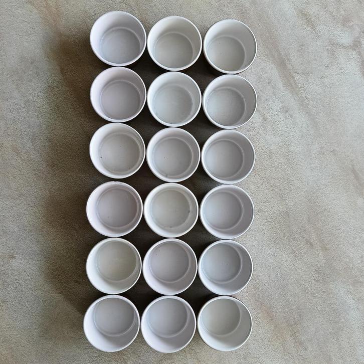 18 keramische ovenschaaltjes., Huis en Inrichting, Keuken | Servies, Ophalen of Verzenden