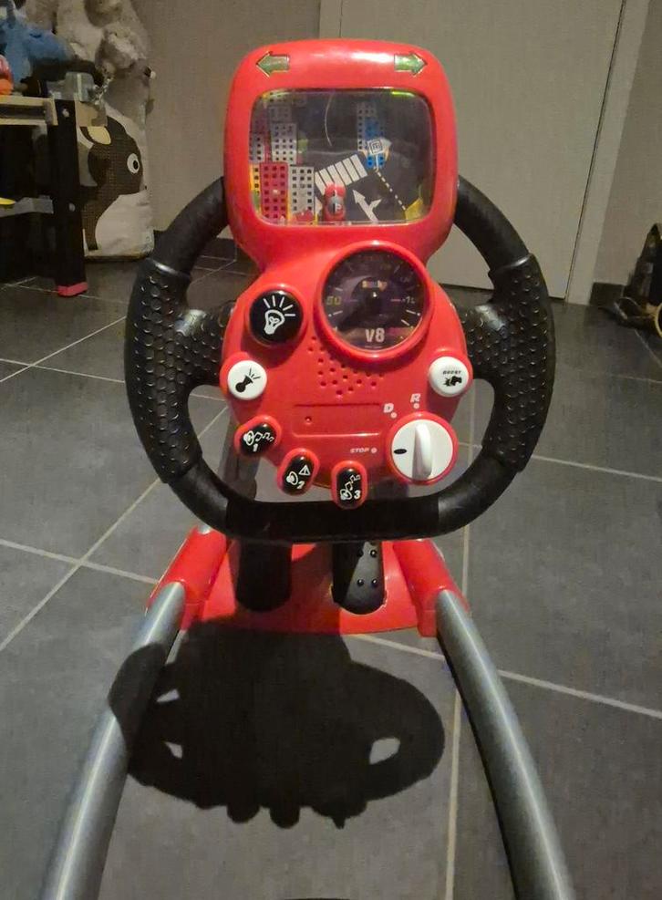 Smoby V8 Driver, Kinderen en Baby's, Speelgoed | Speeltafels, Ophalen