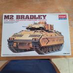 Bouwpakket M2 Bradley U.S Army Infantry Vehicle, Autres marques, Tank, Enlèvement ou Envoi, Comme neuf