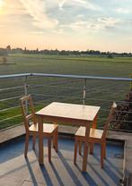 Eettafel Ikea 74x74 CM inclusief 2 bijpassende stoelen, Ophalen