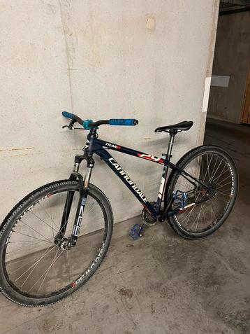 Mountainbike/dirtjumper beschikbaar voor biedingen
