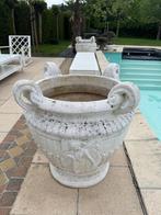 2 stuks OUDE ZEER GROTE BLOEMBAK van marmercement PLANTENBAK, Antiek en Kunst, Ophalen