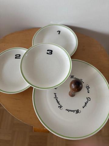 GIEN Kaasplankje + 3 borden beschikbaar voor biedingen