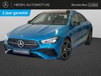 Mercedes-Benz CLA-Klasse 180 Coupé AMG Line | Panoramisch D, Auto's, Stof, Gebruikt, Euro 6, 4 cilinders