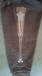 Flutes à champagne Ikea, Enlèvement