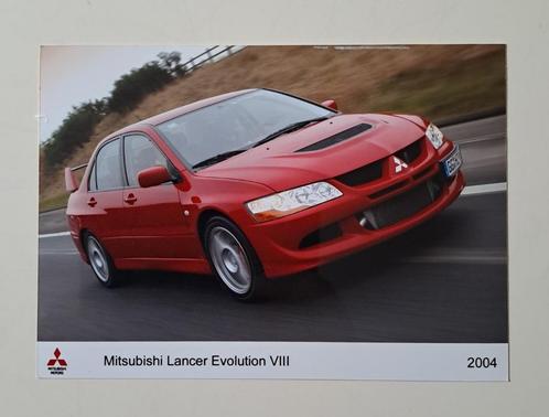 Mitsubishi Lancer Evo Vlll 2004 --- PERSFOTO ---, Boeken, Auto's | Folders en Tijdschriften, Nieuw, Mitsubishi, Verzenden
