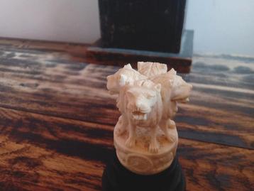 Antieke sculptuur Leeuwen Venetië Netsuke begin 20e eeuw Ant beschikbaar voor biedingen