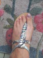 Sandalen met steentjes., Ophalen, Gedragen