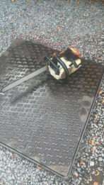 Stihl snoeizaag 020T, Enlèvement