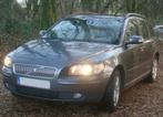 Volvo V50 2.0 de 146 ch à essence Toit ouvrant CC, Autos, https://public.car-pass.be/verify/4650-1870-2457, 5 portes, Particulier