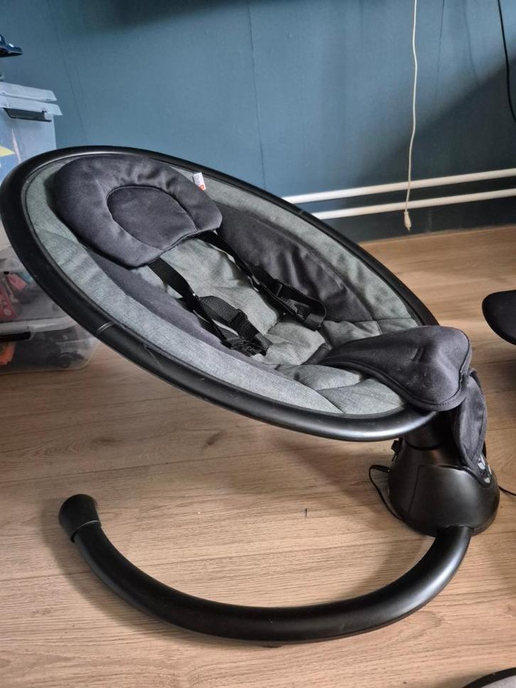 Qute elektrische babywipstoel – zo goed als nieuw, Kinderen en Baby's, Wipstoeltjes, Gebruikt, Wipstoel, Verzenden