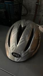 Bell-helm in goede staat, groot formaat, Gebruikt