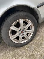 Winterbanden 185/65 R15 op lichtmetalen velgen, Auto-onderdelen, Ophalen, Gebruikt, 15 inch, Velg(en)