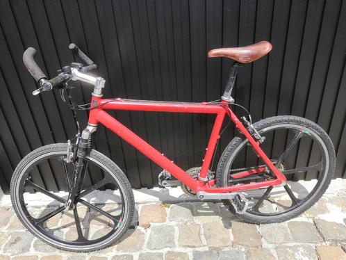 26" custom fiets met TENY 6 spoke voor- en achterwiel, Fietsen en Brommers, Fietsen | Mountainbikes en ATB, Ophalen