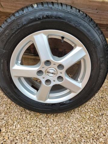 Toyota Auris Winterbanden + velgen 195/65 R15  beschikbaar voor biedingen