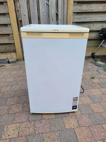 inventum tafel model beschikbaar voor biedingen