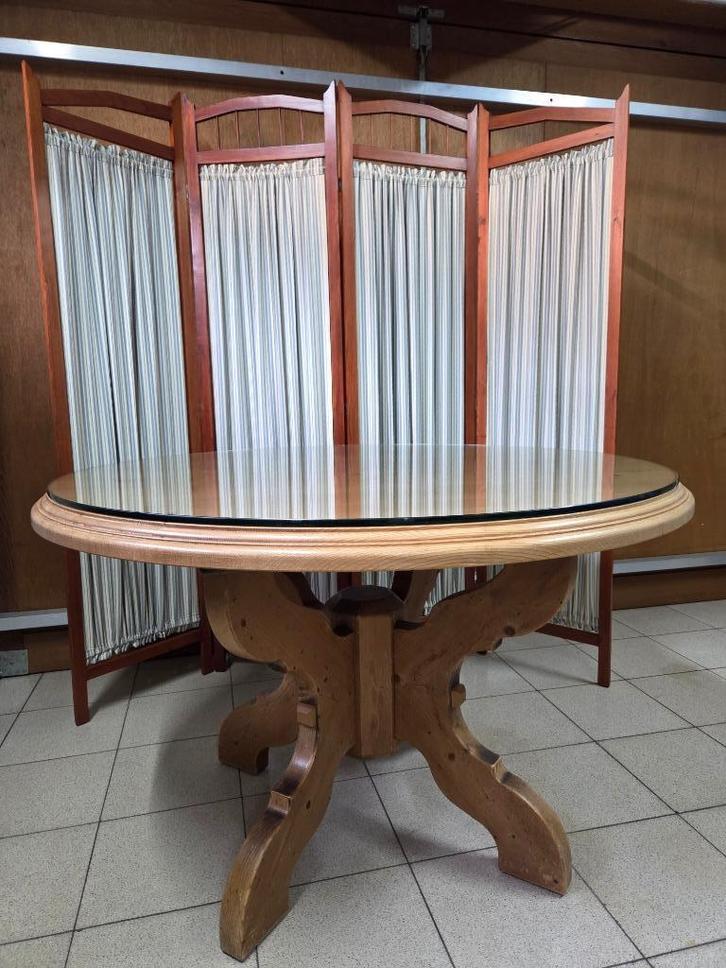 Tafel met kruisvoet, Huis en Inrichting, Tafels | Eettafels, Gebruikt, 100 tot 150 cm, Vijf personen of meer, Rond, Overige houtsoorten