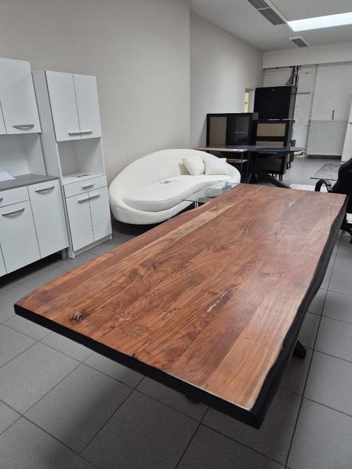 Eettafel acaciahout met zwart onderstel 240x100cm, Huis en Inrichting, Tafels | Eettafels, Zo goed als nieuw, 50 tot 100 cm, 200 cm of meer