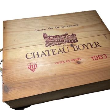 3x Chateau Boyer (1983)  - Cotes de-Bourg beschikbaar voor biedingen