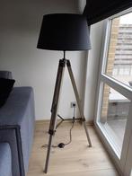Landelijke staande lamp, Huis en Inrichting, Lampen | Vloerlampen, Ophalen, Zo goed als nieuw