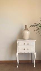 Charmante witte decoratieve kast, Antiek en Kunst, Antiek | Meubels | Kasten, Ophalen