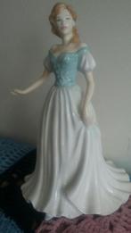 Royal Doulton figurine d'une celebre marque anglais, Enlèvement ou Envoi, Comme neuf