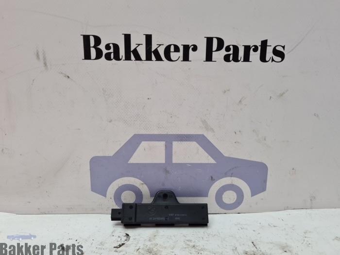 Antenne amplificateur d'un BMW 1-Serie, Autos : Pièces & Accessoires, Électronique & Câbles, BMW, Utilisé, 3 mois de garantie