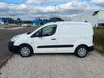 Peugeot Partner 1.6hdi  67.000km euro6, Auto's, Voorwielaandrijving, 4 cilinders, Wit, Bedrijf