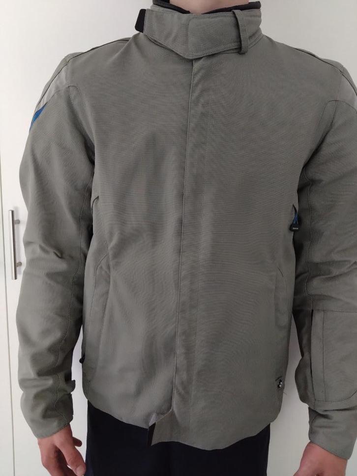 Veste de moto BMW Tourshell taille 50, Motos, Vêtements | Vêtements de moto, Manteau | tissu, Hommes, Seconde main, Enlèvement