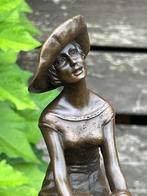 beeld brons dame met hoed, Verzenden, Nieuw