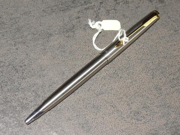 Parker 50 Falcon Flighter balpen uit 1978., Verzamelen, Pennenverzamelingen, Nieuw, Balpen, Parker, Ophalen of Verzenden