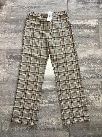 Broek Green Ice 40/42 beschikbaar voor biedingen