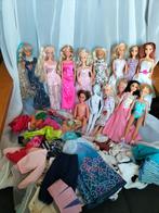 Gros lot poupées mannequins diverses, Enfants & Bébés, Jouets | Poupées, Utilisé, Enlèvement ou Envoi