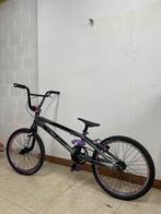 BMX Meybo pro 22 - 20 inch, Fietsen en Brommers, Ophalen, Zo goed als nieuw, Aluminium