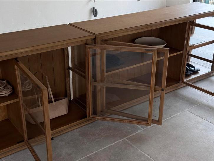 vitrinekast in prachtige staat, Huis en Inrichting, Kasten | Vitrinekasten, Nieuw, Ophalen