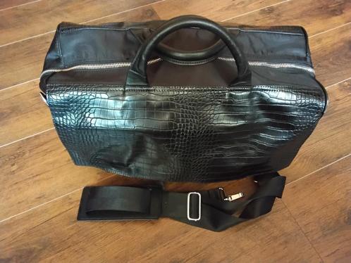Zara herentas, Handtassen en Accessoires, Tassen | Schooltassen, Gebruikt, Ophalen