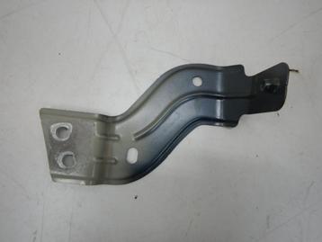 Seat Ateca Zijschermsteun Links 575821431B beschikbaar voor biedingen