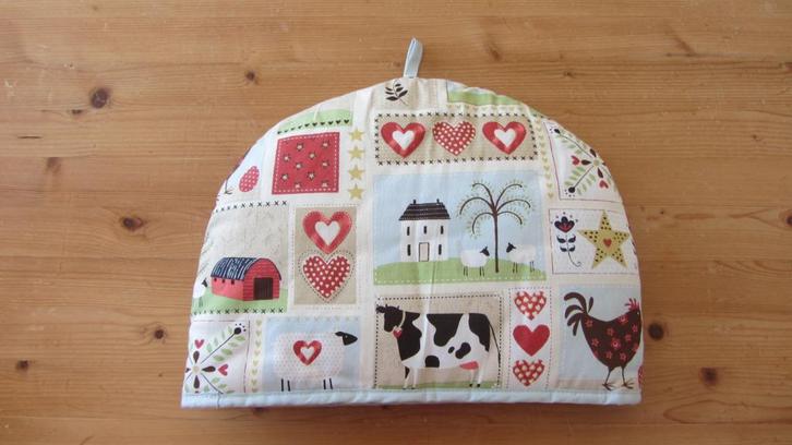 Magnifique couvre-théière neuf National Trust, Maison & Meubles, Accessoires pour la Maison | Autre, Neuf, Enlèvement ou Envoi