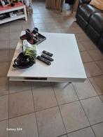 Table de salon blanc et une autre noir même modèle, Enlèvement